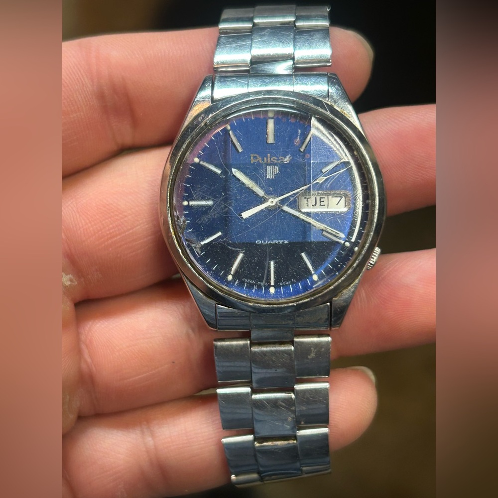 vintage 1985 Pulsar by Seiko Y513-8039 men's watch.  *Not Running*